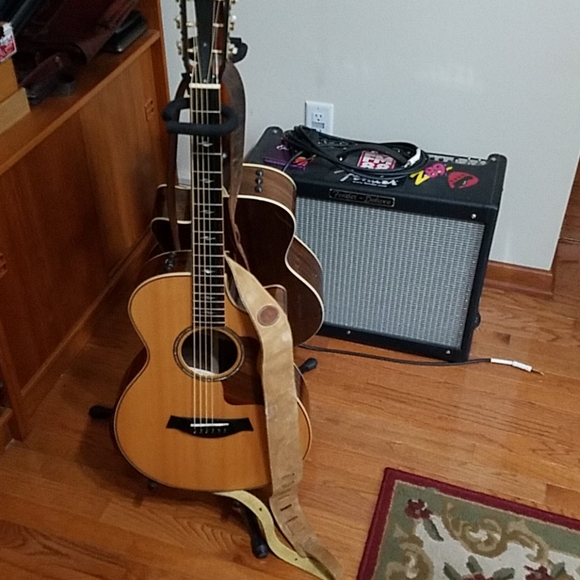 🔥Tan leather Guitar Strap 🎸 - Picture 4 of 4